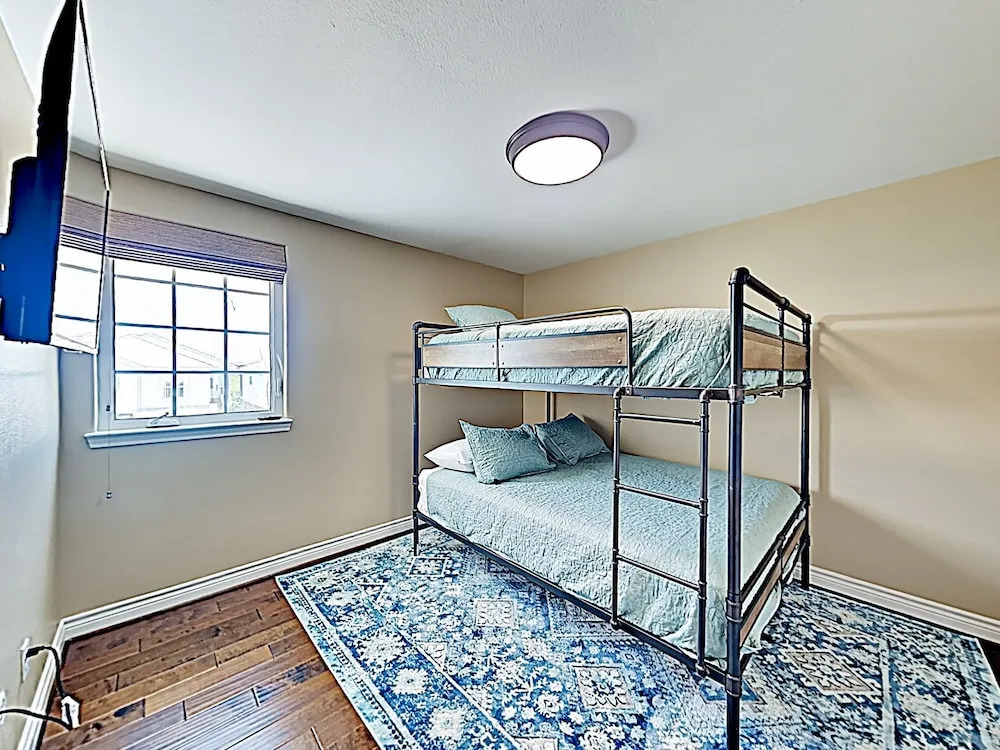 New Listing! Beautiful W/ Pool 3 Bedroom Home