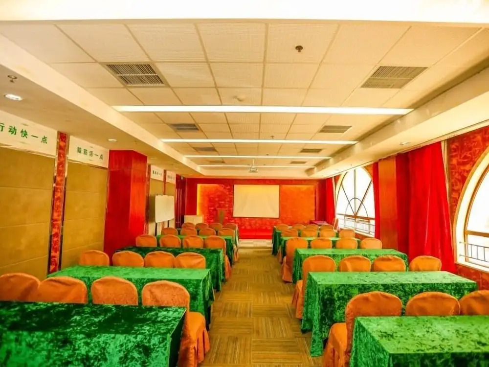 GreenTree Inn JUSCO Shopping Mall Business Hotel