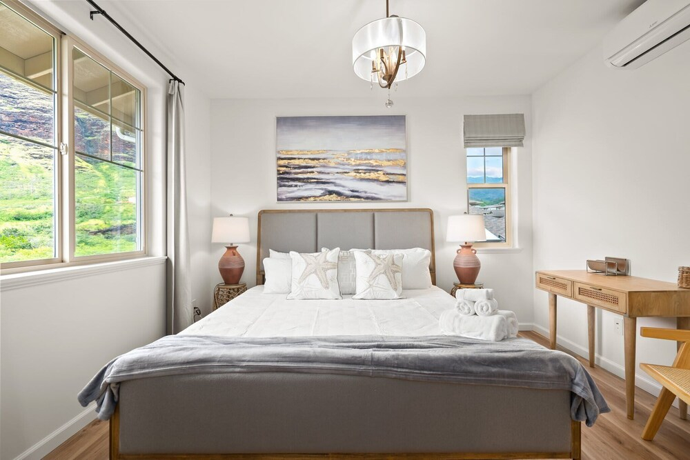 @ Marbella Lane - 2 master suites MT+Ocean Views