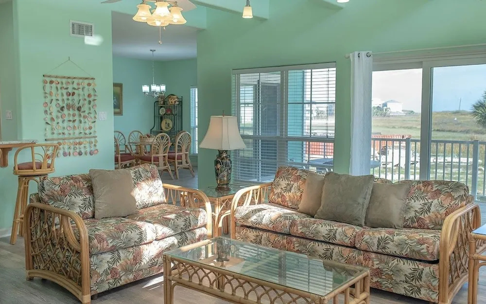 Casa La Vista 5 Bedroom Home