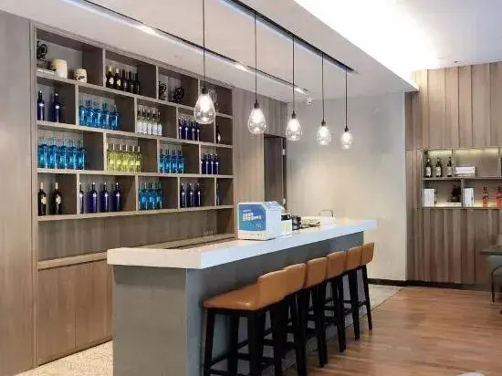 Vienna Smart Hotel (Nanning Sports Center Dashadi Metro Station Branch)