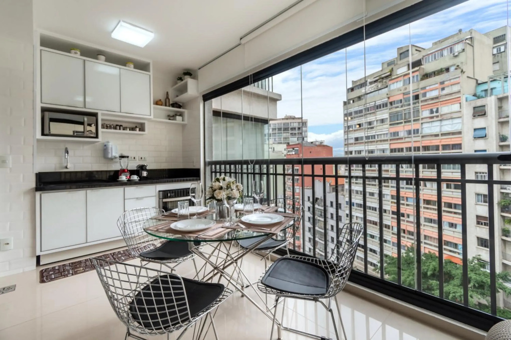 7 Aptos Premium Decorados 2 Qtos Suíte e 1 Qto Vista Panorâmica Varanda Piscina Academia Garagem WiFi Perto do Metrô SP