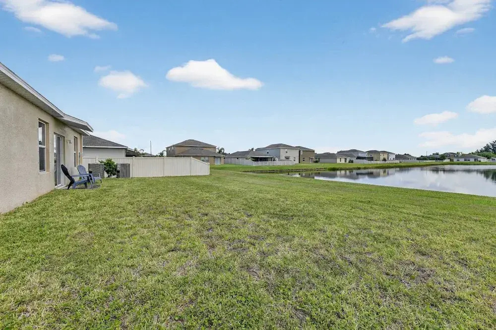 Spacious Getaway Near Apollo Beach 5 Bedroom Home