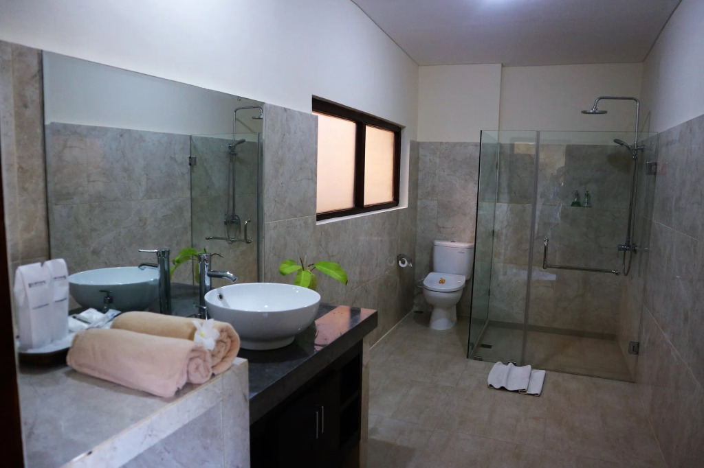 Bali Taman Lovina Resort & Spa Suites