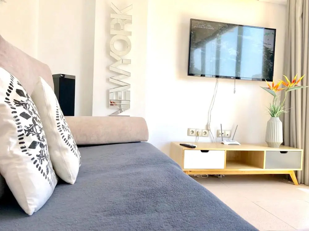 Apartment with One Bedroom in Benidorm, with Wonderful Sea View, Pool Access, Balcony - 350 M From the Beach