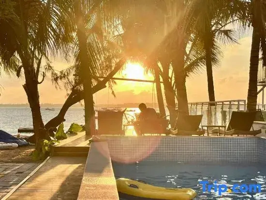 One Bay Star River Hotel