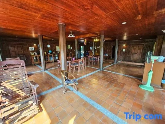 The Thai House Homestay & Thai Cooking Experiences