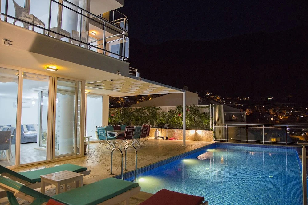 Villa Royal 2