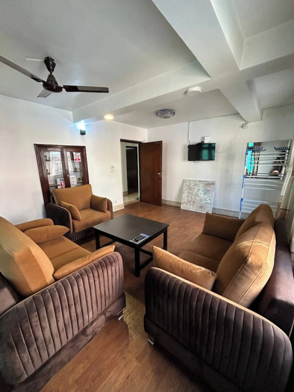 Shanti Apartment 2bhk Thamel 5 min Walk 2nd Floor