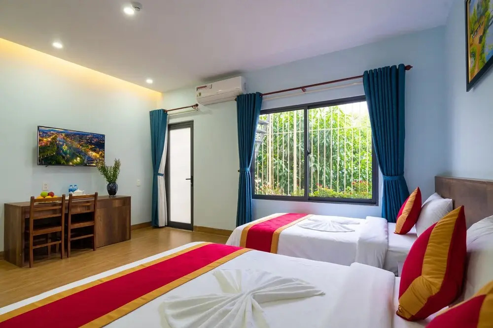 Golden Field Villa& Apartment