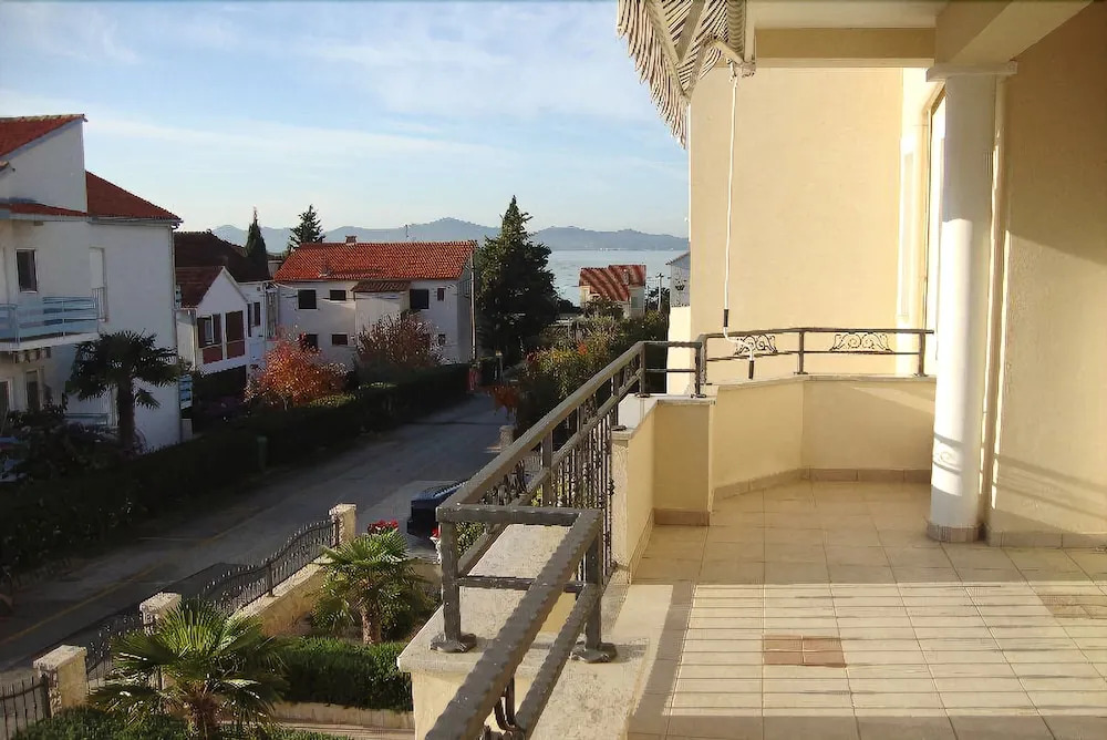 Apartments Milin