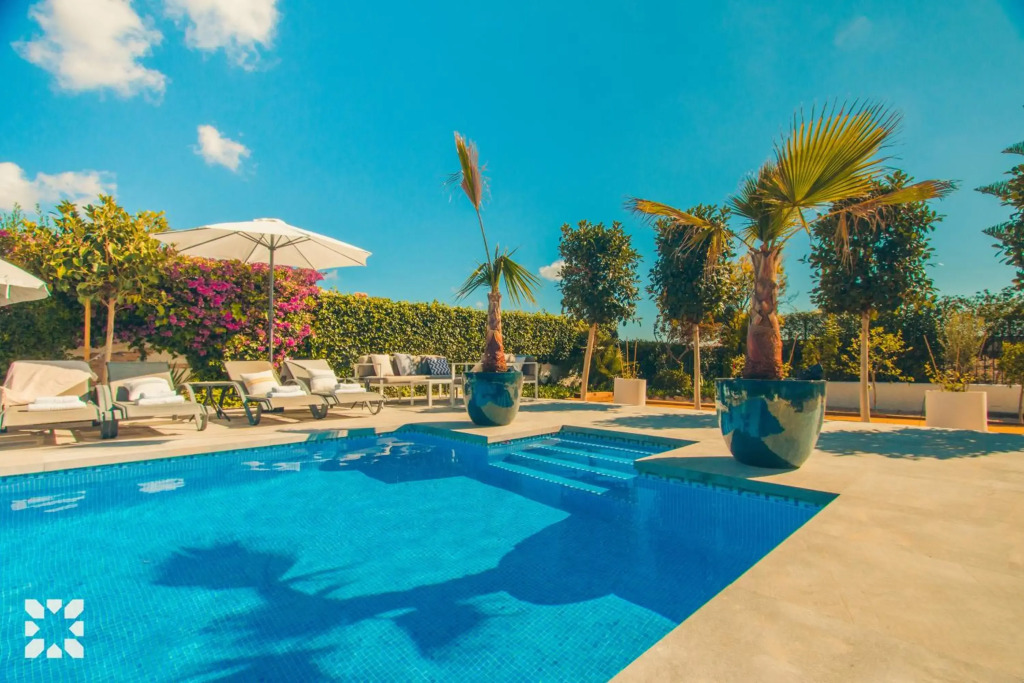 Villa Ladera by Abahana Villas
