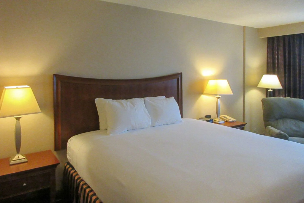 Ramada Ithaca