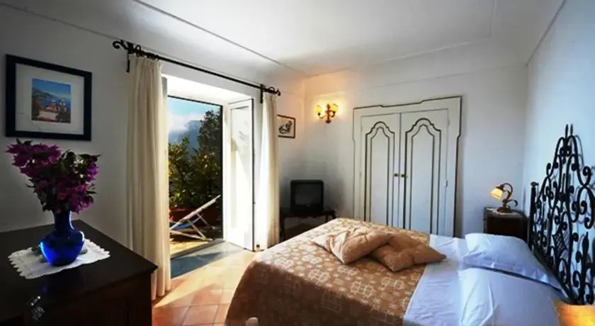 Villa Leucosia
