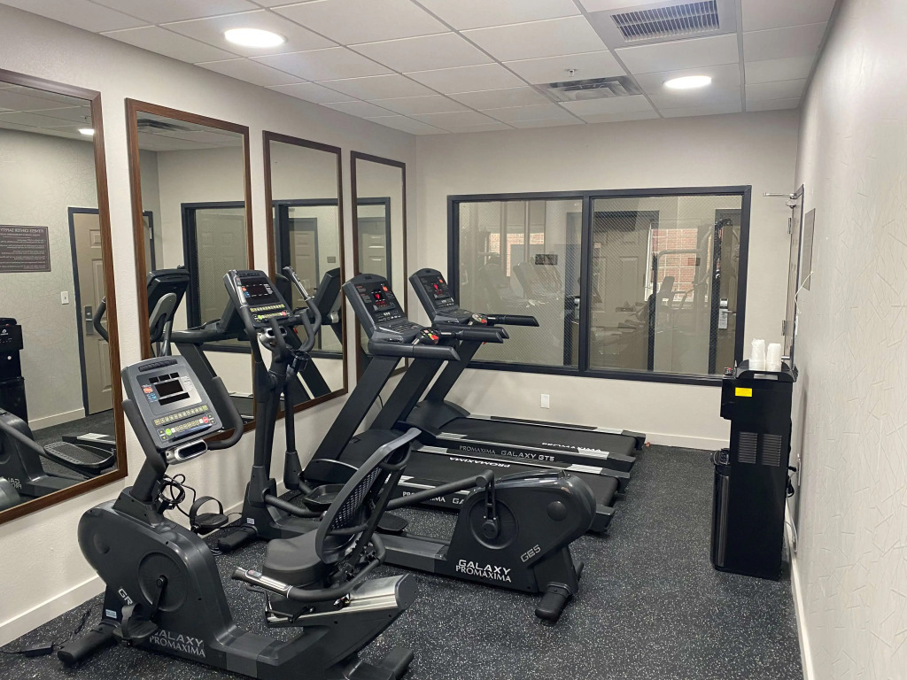 Country Inn & Suites by Radisson, RJ Stadium - Tampa Airport East
