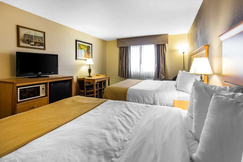 Quality Inn and Suites Silverthorne - Copper Mountain