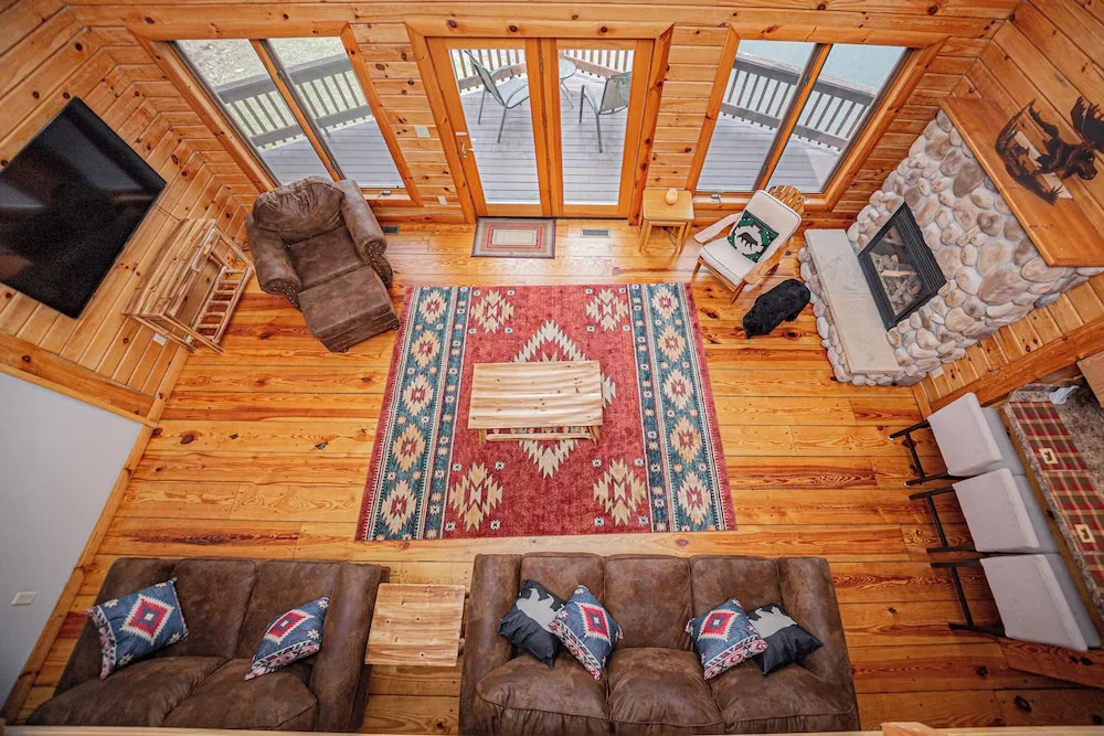 Duck Pond Lodge