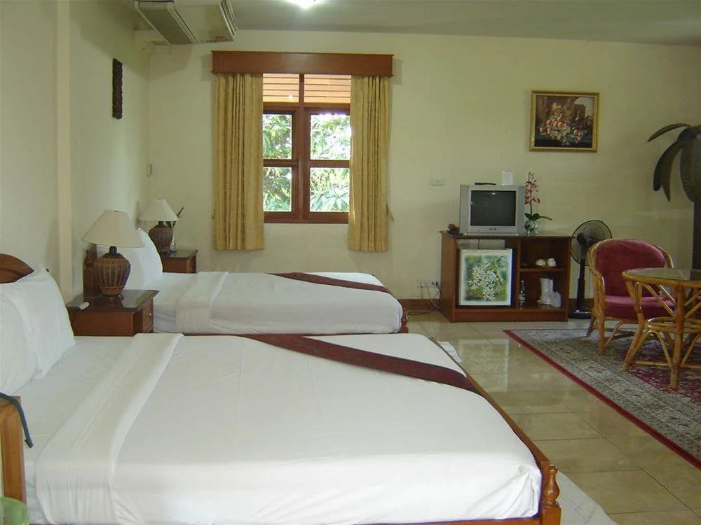 Golden Cupids Hotel