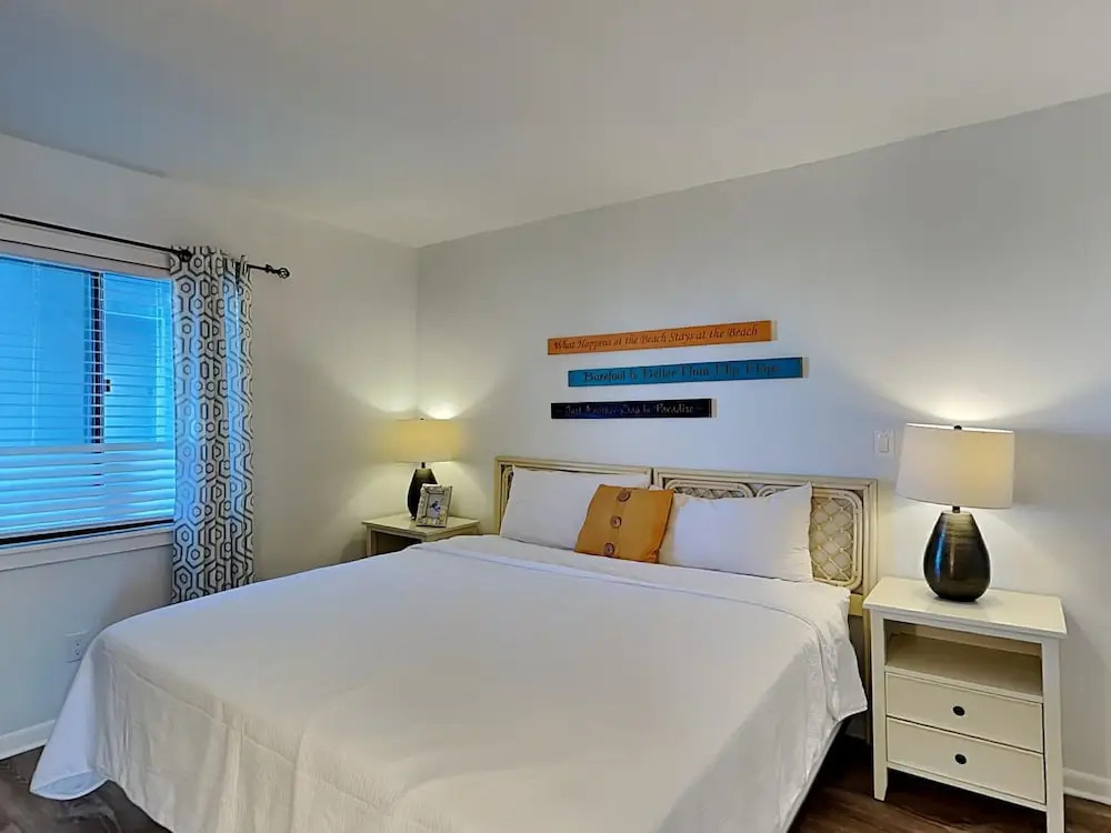 Emerald Towers II by Southern Vacation Rentals