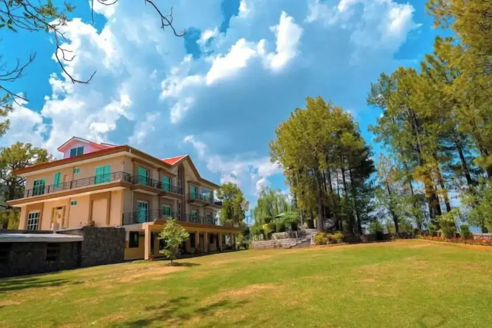 Insignia Resorts