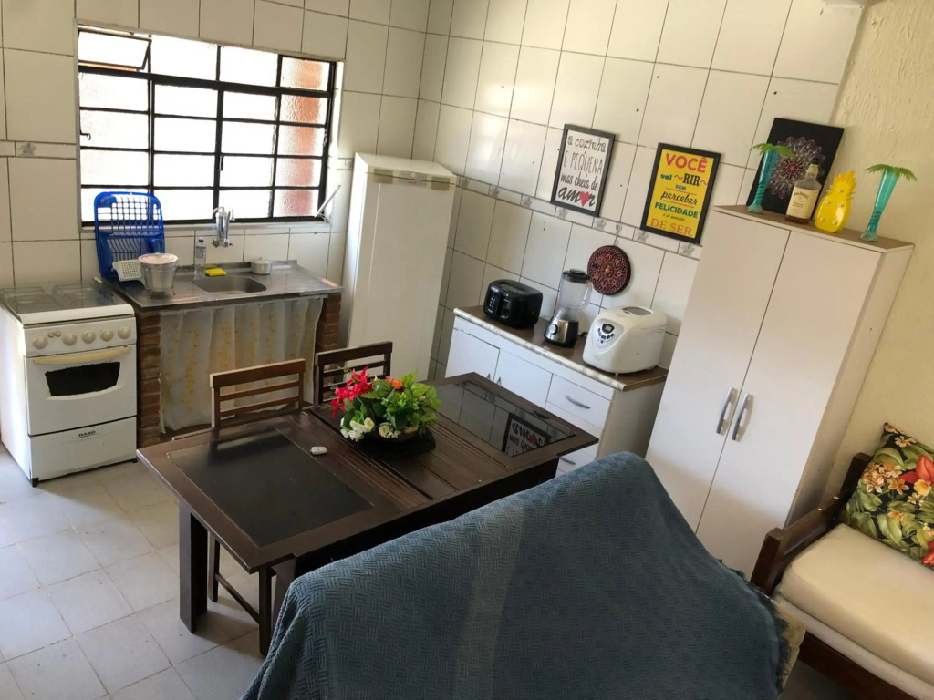 Sobrado com Piscina hidromassagem