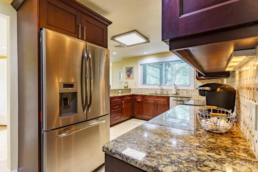 Coastal Beauty - A Beautiful NEW Property Close to Everything