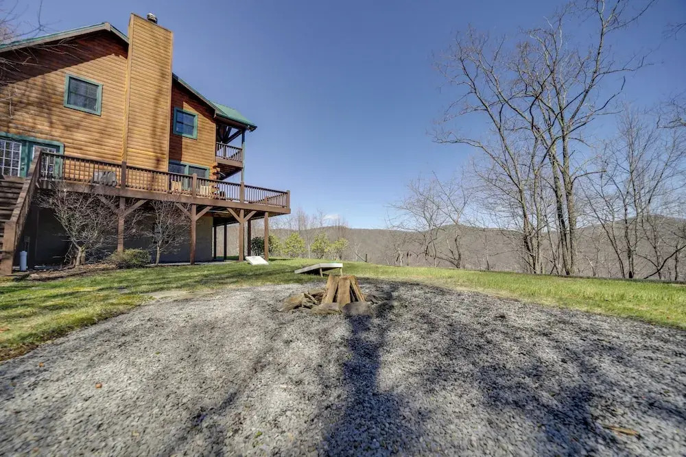 Waynesville Vacation Rental w/ Mountain Views