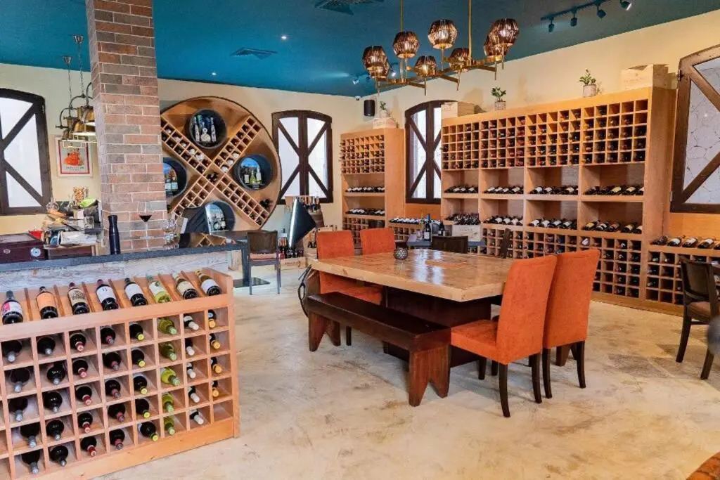 Luxe 1 BR Cap Cana, DR - Steps Away From Pool, King Bed, Caribbean Paradise!