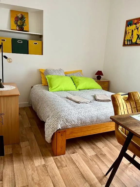 Appartement proche de la plage - wifi, bien agencé