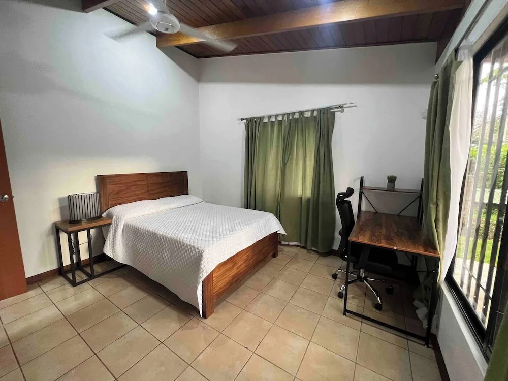 Charming 3-bedroom House Rental in Paquera, Costa Rica