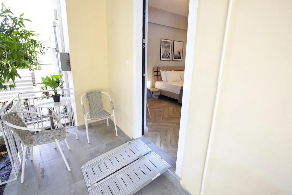 Privilege Flat Renovated Upscale Studio