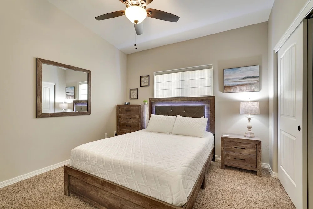 Patio & Grill: Family-friendly Lake Havasu Home