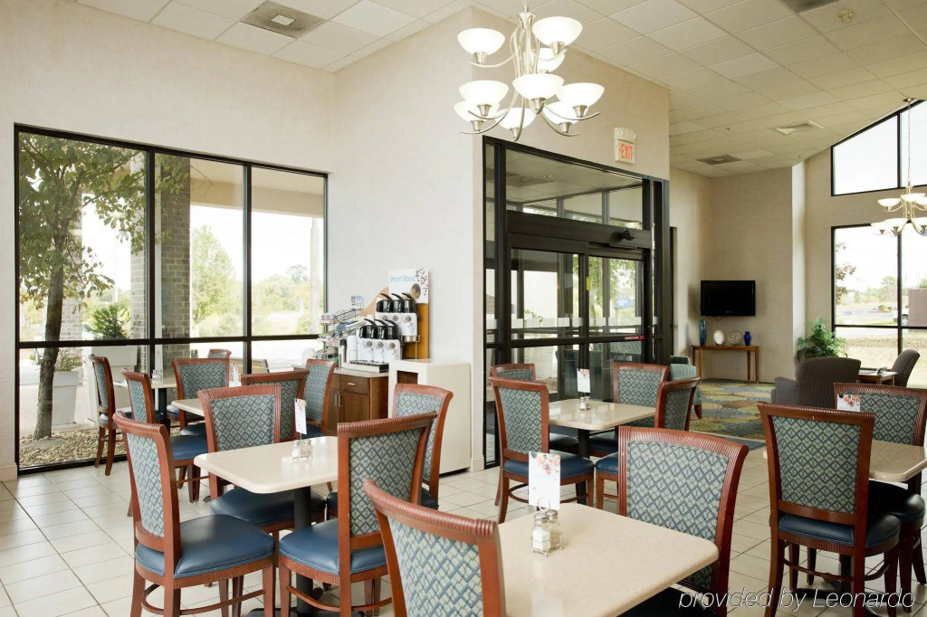 Holiday Inn Express Stephens City by IHG