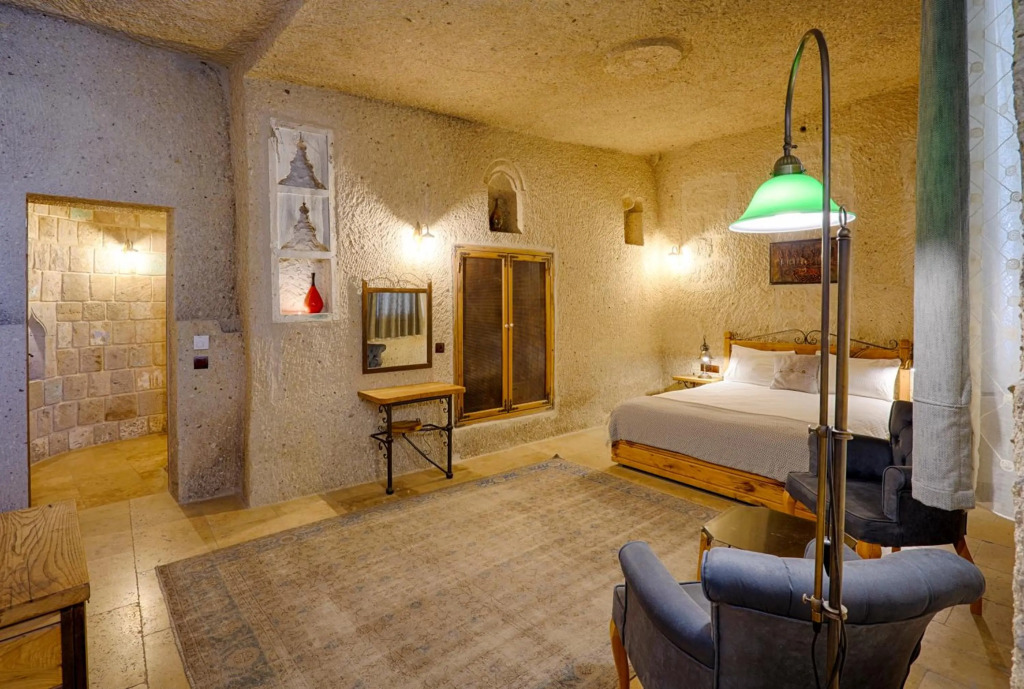 Design Cave Hotel