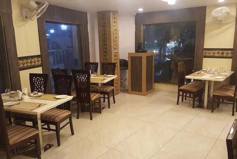 Hotel SLE Residency