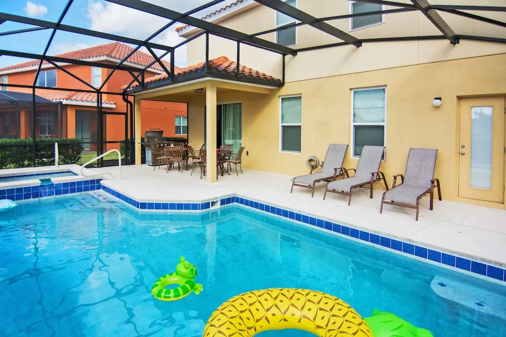 4405 Acorn Ct