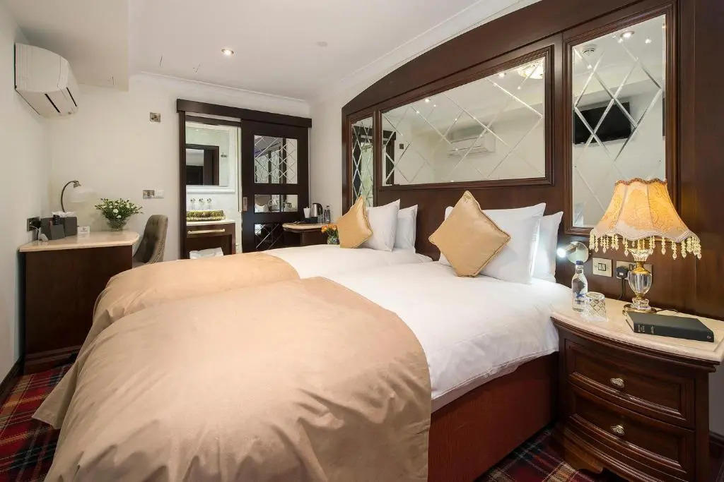 The George Street Hotel