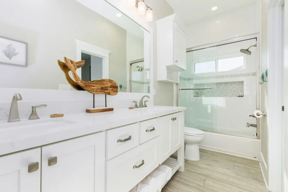 New Listing! Spacious Brand-new Beach 4 Bedroom Home