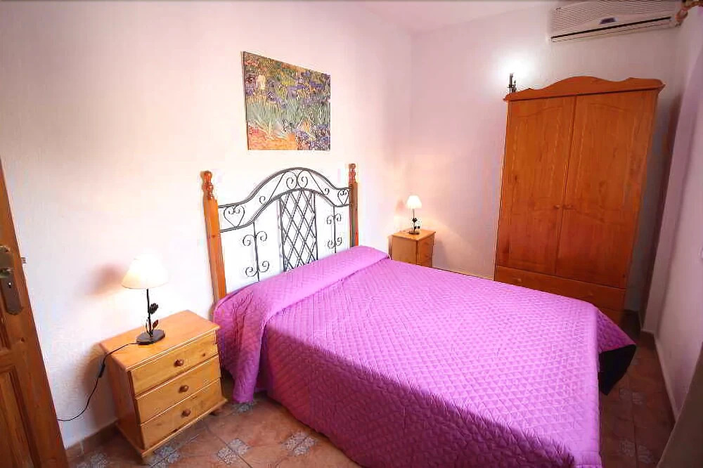 Calpe Puerto Blanco 3000