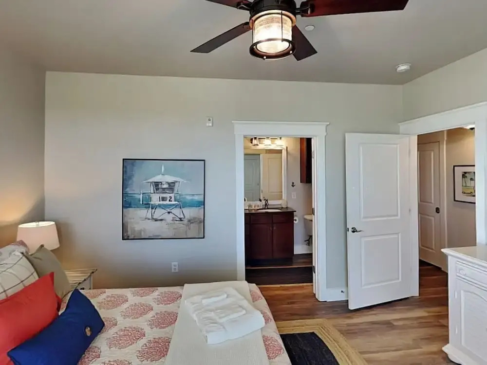 Beachside Blue Sailfish by Ryson Vacation Rentals
