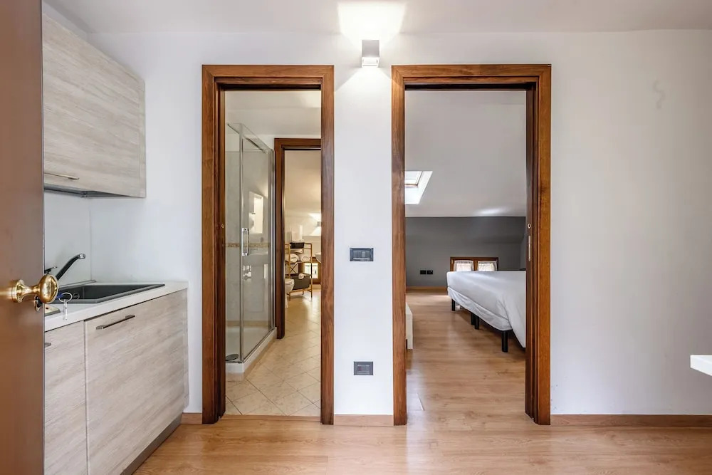 Emilia Studios 7