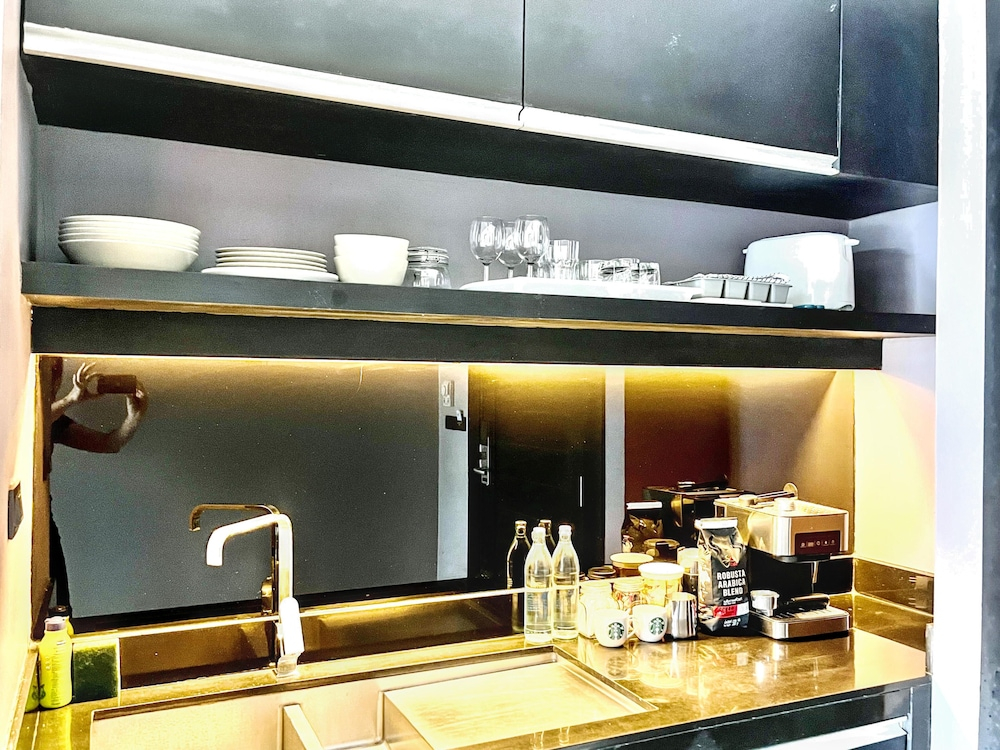 Studio Apartments With Shared Pool Near Patong Beach