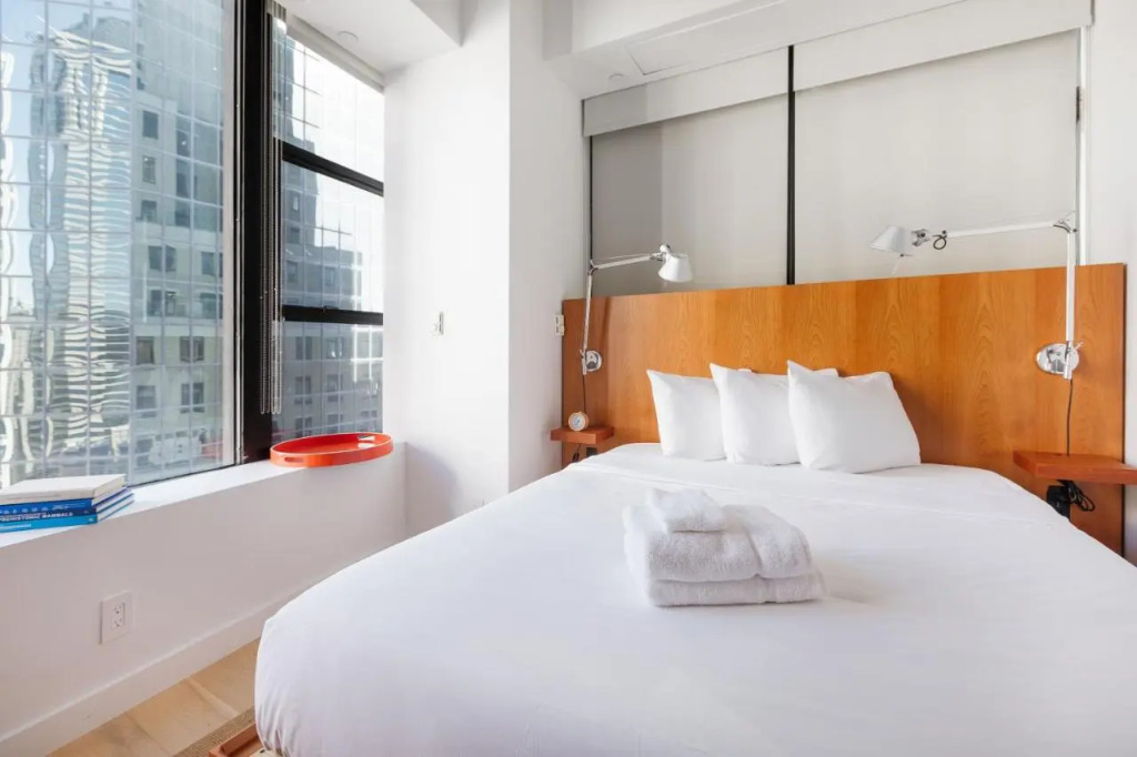 WeLive Wall Street Hotel