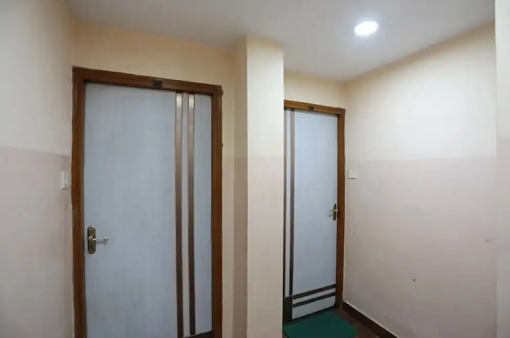 OYO 26143 Hotel Abedin