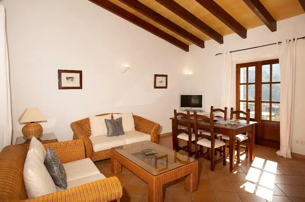 Hotel Apartament Sa Tanqueta De Fornalutx - Только для взрослых
