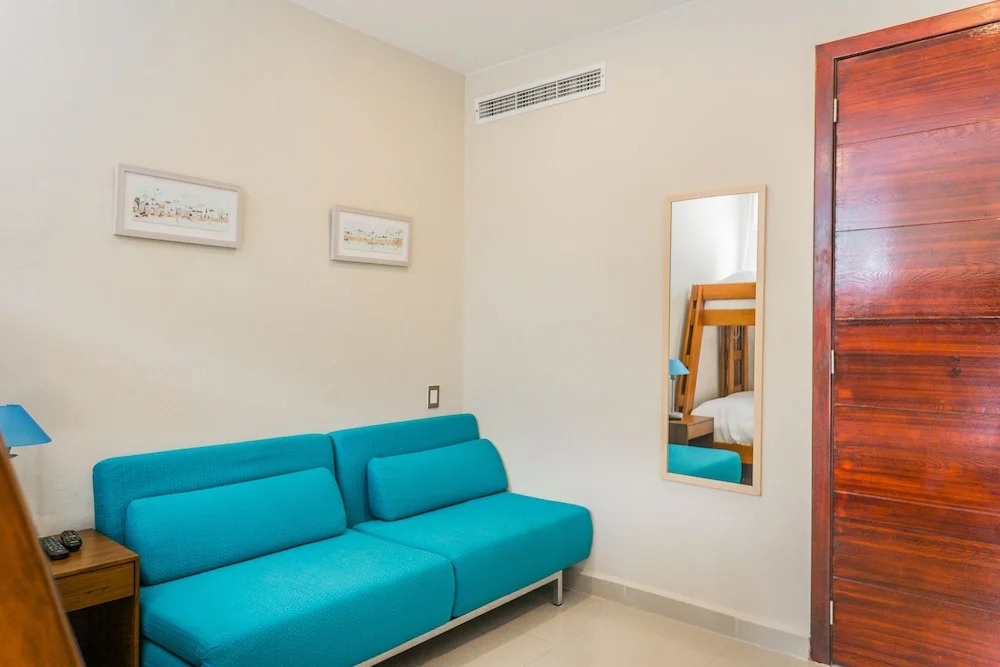 Azul 101 by Riviera Rentals