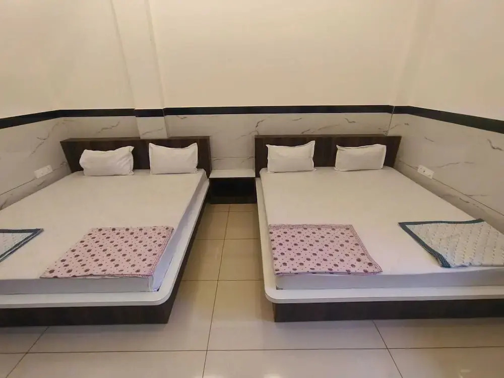 Shree Radhe Radhe Palace