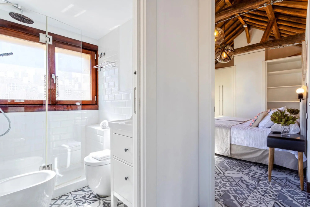 Genteel Home Zacatin Penthouse 401