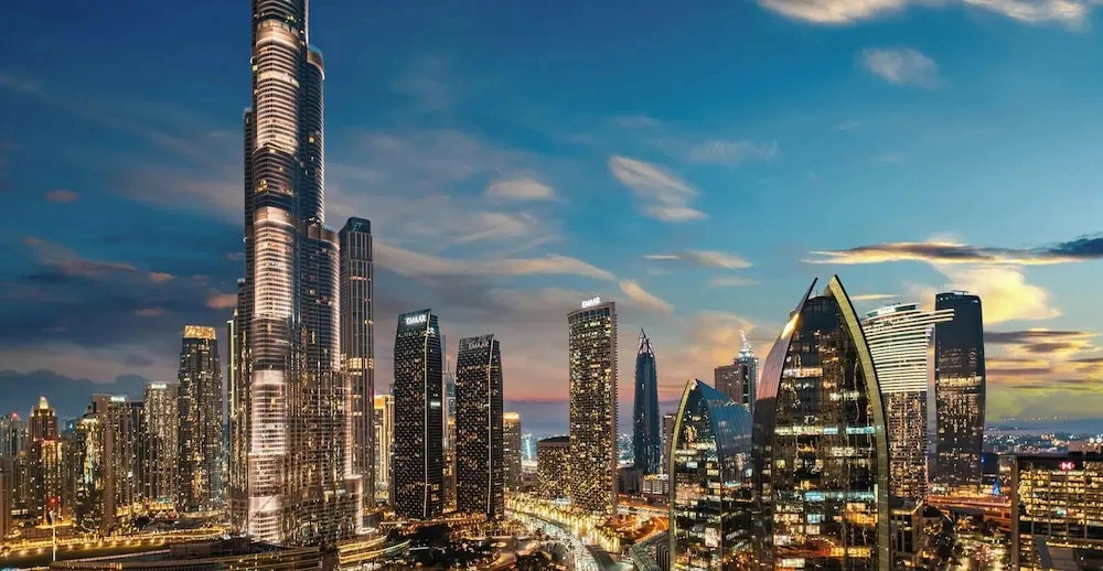LUX  The EMAAR Fashion Avenue Studio