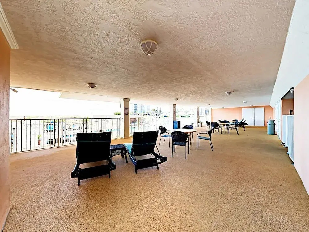Grand Beach Condominiums #109 - 1 Br condo by RedAwning